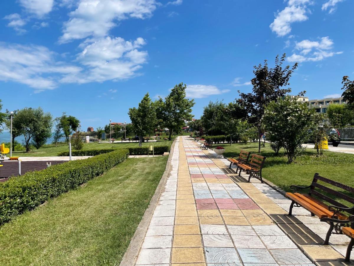 Studios Sea View Primorsko Exterior foto